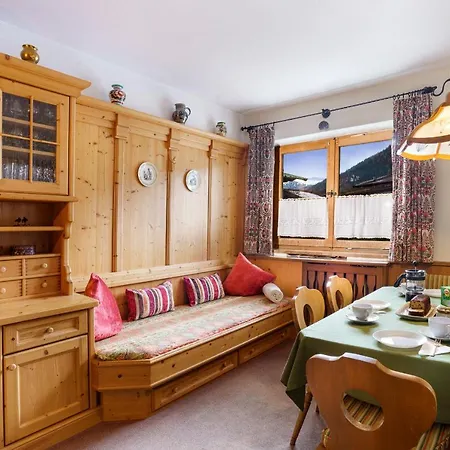 بيت للعطل Haus Seinader By Alpine Host Helpers *