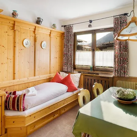 بيت للعطل Haus Seinader By Alpine Host Helpers